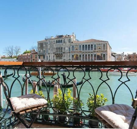 البندقية Casa Zucchi | Grand Canal Apartment المظهر الخارجي الصورة