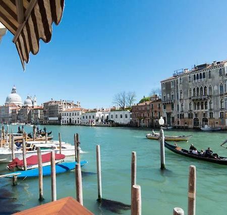 البندقية Casa Zucchi | Grand Canal Apartment المظهر الخارجي الصورة